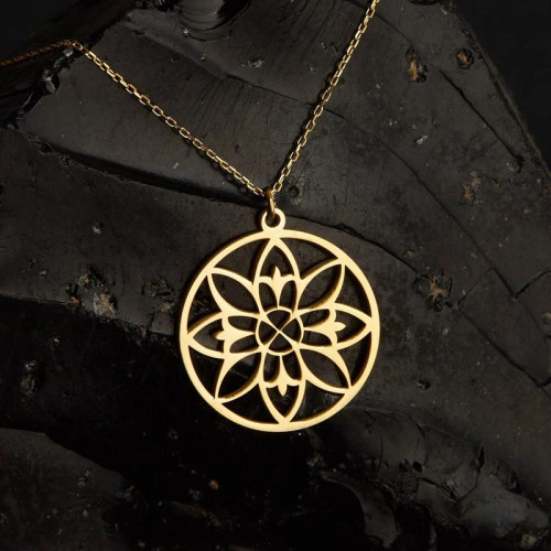 Silver Necklace with Geometric Floral Design - N3100