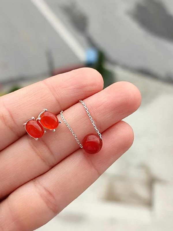 925 Sterling Silver Red Agate Stone Set