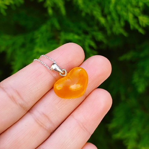 925 Silver Natural Baltic Amber Pendant - Heart of Love 925 Silver Natural Baltic Amber Pendant - Heart of Love