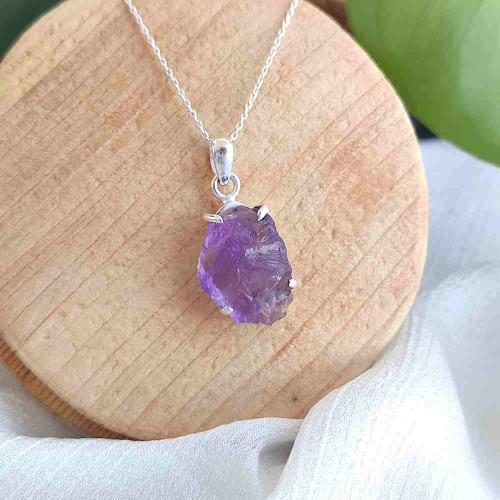 925 Silver Natural Amethyst Pendant - Raw Shape 925 Silver Natural Amethyst Pendant - Raw Shape