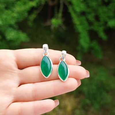 925 Sterling Silver Aventurine Stone Pendant