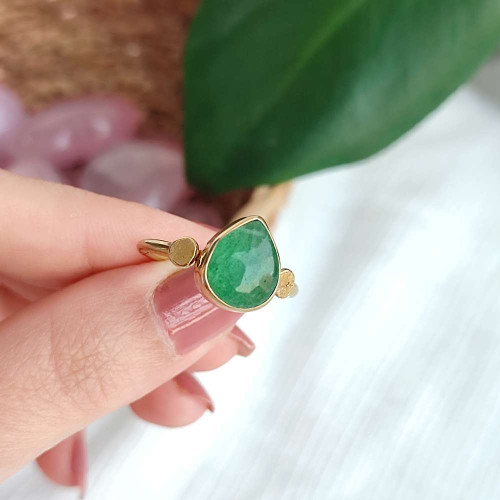 925 Silver Rare Emerald Stone Ring 925 Silver Rare Emerald Stone Ring