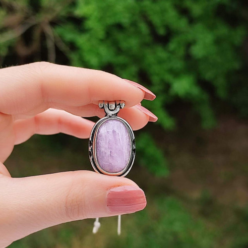 925 Silver Natural Kunzite Stone Pendant 925 Silver Natural Kunzite Stone Pendant