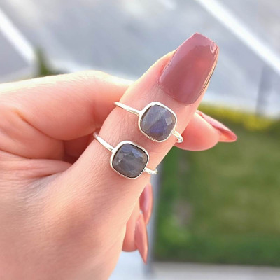 925 Silver Labradorite Stone Ring