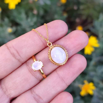 925 Sterling Silver moonstone  set