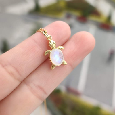 925 Silver Moonstone Pendant
