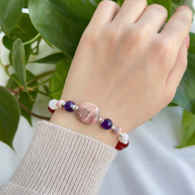 8mm Natural Red Agate , Rhodochrosite , Pearl & Amethyst Bracelet