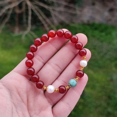 Multi Stone Bracelet , 8mm Red Agate , Emerald & Pearl Bracelet