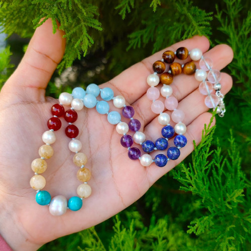 Multi stone Necklace containing More Than 8 types of Original Gemstones Multi stone Necklace containing More Than 8 types of Original Gemstones