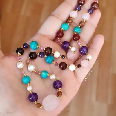 Royal Multi stone Necklace containing More Than 5 types of original gemstones With Coke Wood