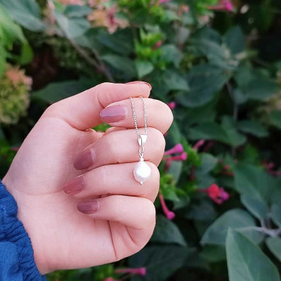 925 Sterling Silver White Pearl Necklace