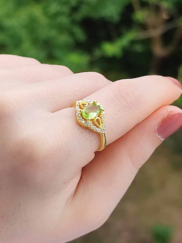 925 Ayar Gümüş Doğal Peridot Taşı Yüzük