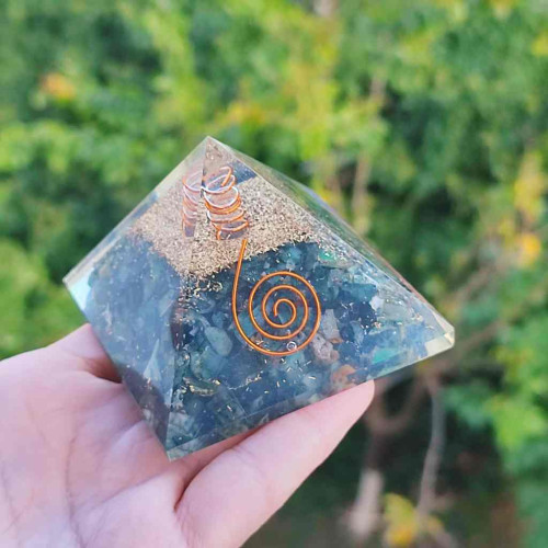 Emerald Energy Healing Orgone Pyramid Emerald Energy Healing Orgone Pyramid