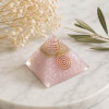 Pembe kuvars Taşından Orgonit Piramit