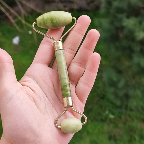 Natural Canadian Jade Roller Natural Canadian Jade Roller