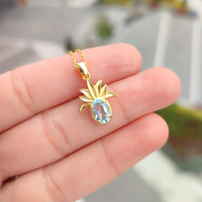 925 Silver Rare Blue Topaz Stone Pendant