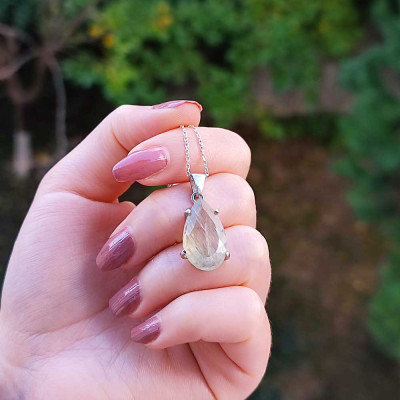 925 Silver Natural Zultanite Stone Pendant